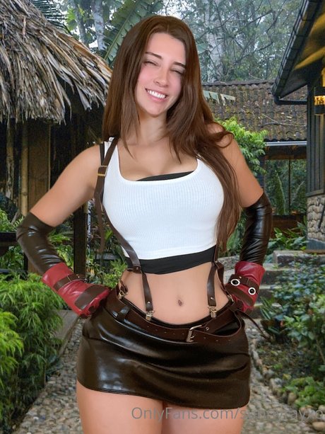 sunnyrayxo pretty model img