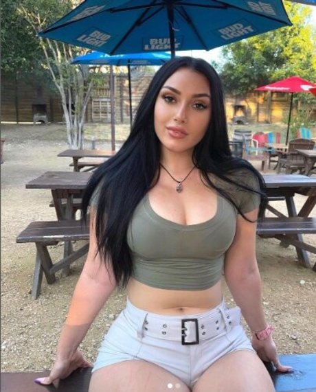 bxbbymaya pornstar pretty galleries