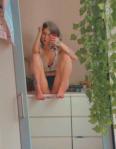 big tits young onlyfans hot naked img