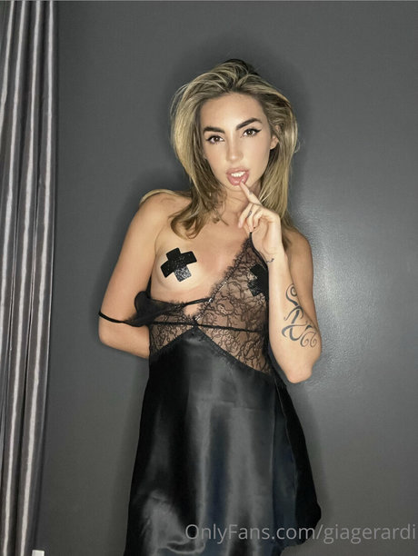 brown eyes kitty onlyfans free xxx photos