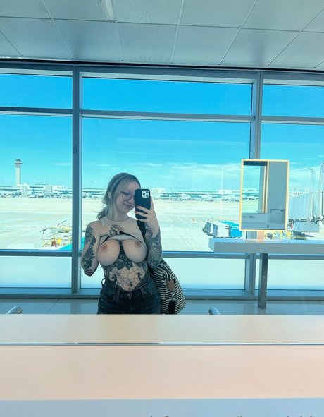 centerfold onlyfans art nude photo