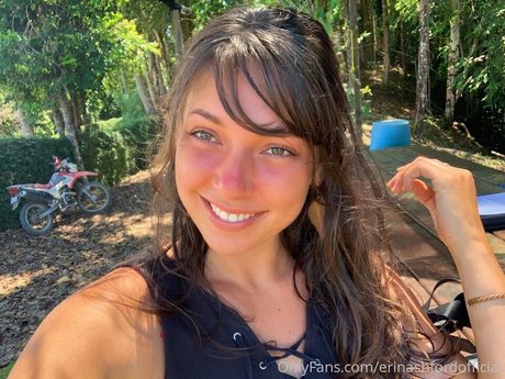 Erin Ashford star top pictures