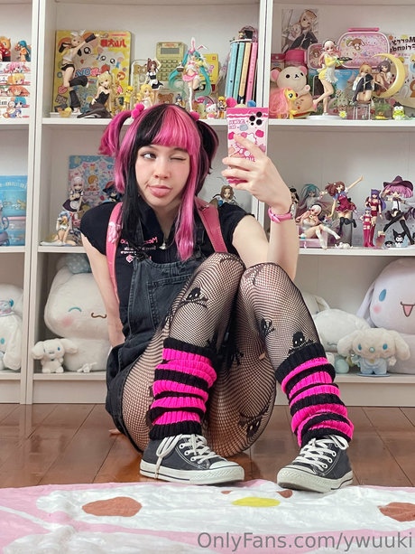 yyuki pretty model pics