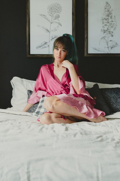 japanese schoolgirl onlyfans xxx pic