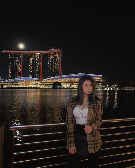 Bree Wales Covington erotic actress photo