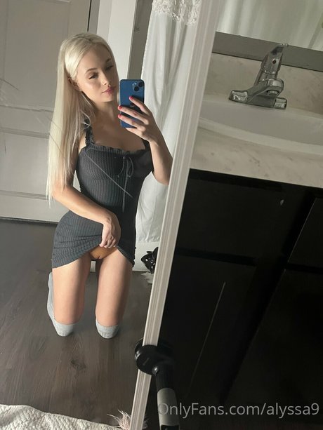 squirting pussy onlyfans sexy naked photos