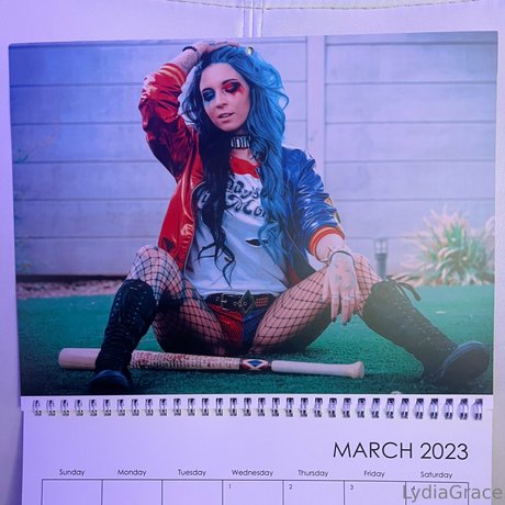 curvy solo onlyfans pornographic pictures