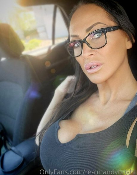 mirror onlyfans nudes archive