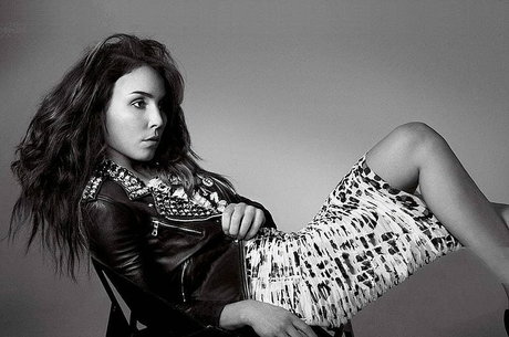 Noomi Rapace hd model pic