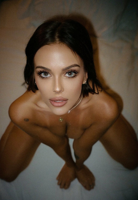 Abby Glasby model nudes galleries