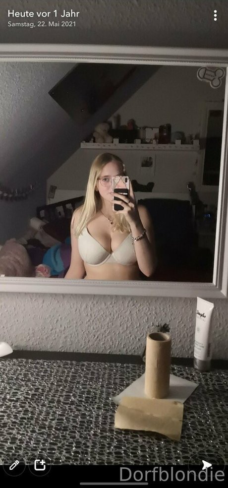 dorfblondie porn star photos