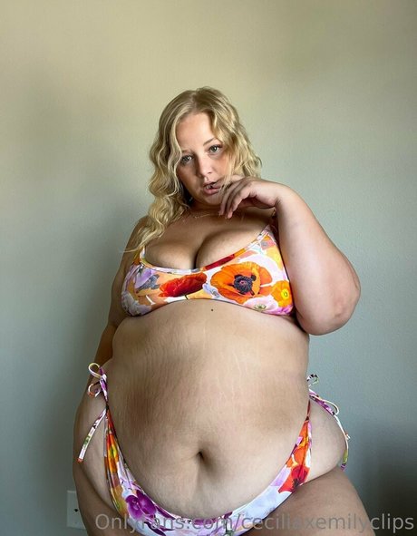 ceciliaxemilyclips nude actress pictures