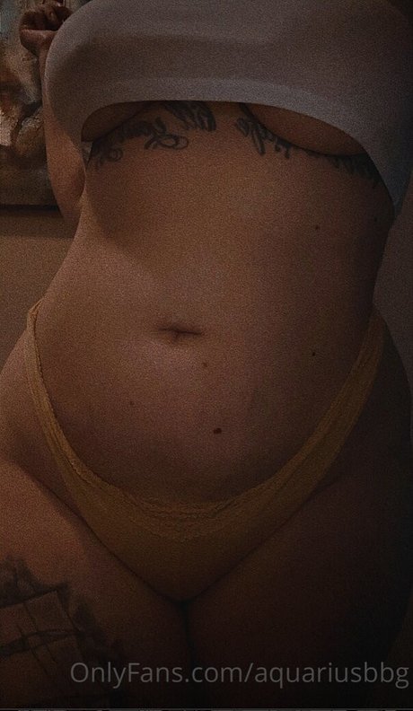aquariusbbg naked model images