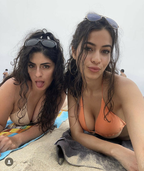 Leslievegaa sex star img