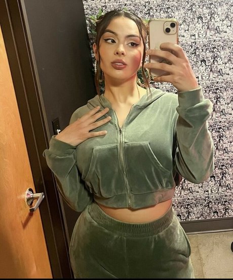 Rylee Gee exclusive actress picture