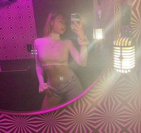 Savwap model erotic galleries