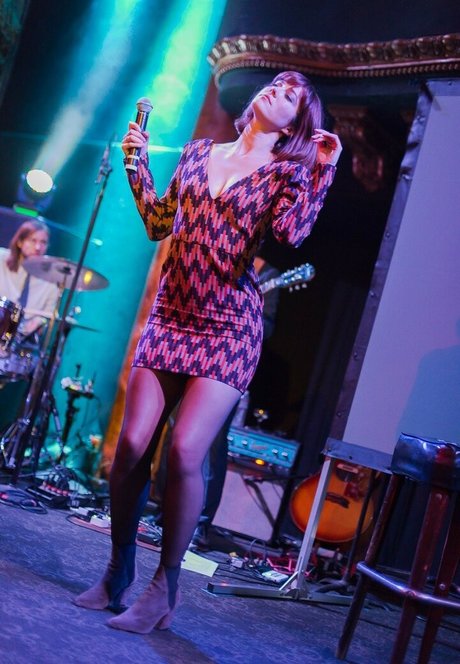 Mary Elizabeth Winstead sex pornstar photos