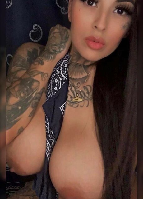 Monee gee model beautiful photo