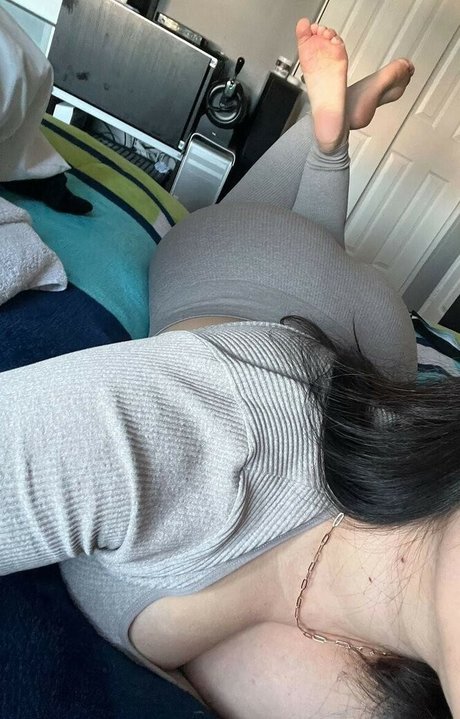 Ashley Latina Slut naked model pic