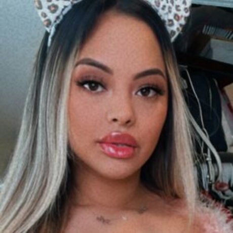 Irenebby naked model gallery