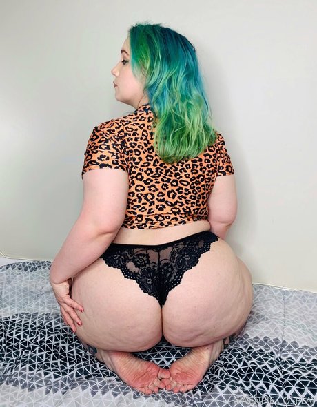 mommy son onlyfans naked photo