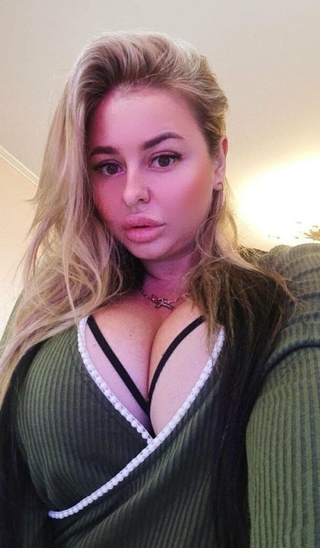 marinaslivak free model free images