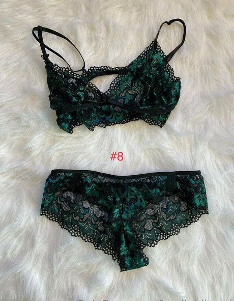 freelividbend erotic star gallery