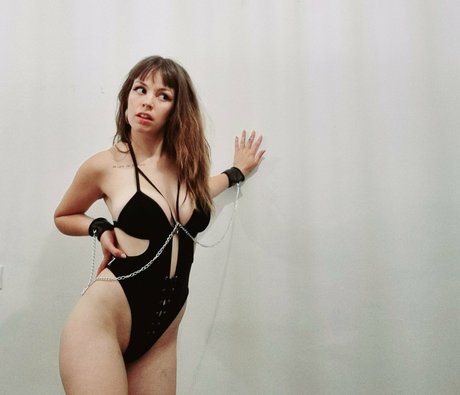 ronamamona exclusive model img