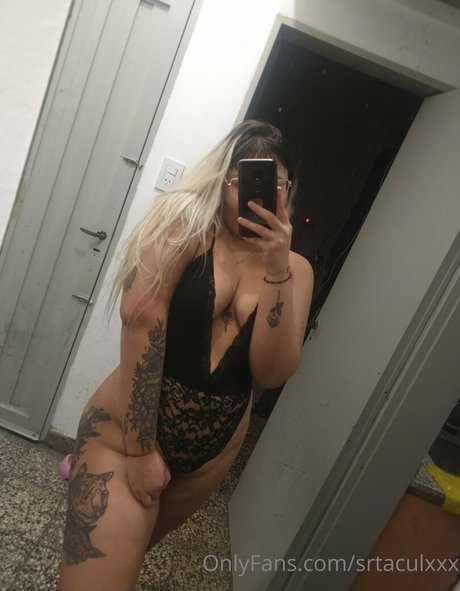 srtaculxxx pretty model photos