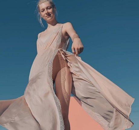 Hunter Schafer top pornstar pictures