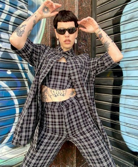 anadevinvip nice model img