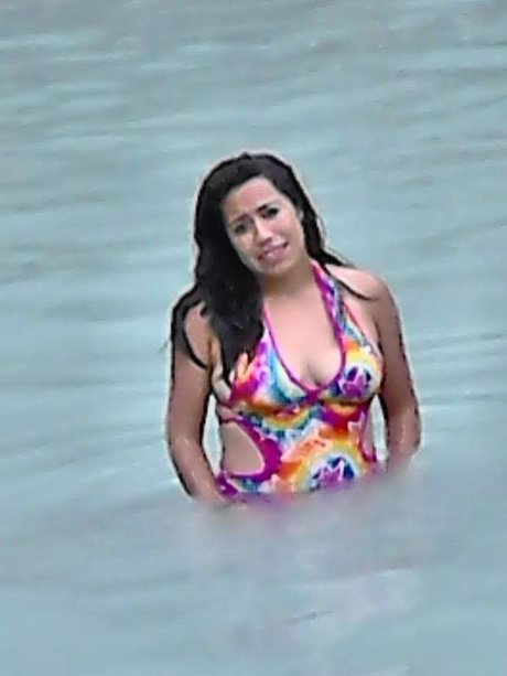 RosyArtu1993 top star picture