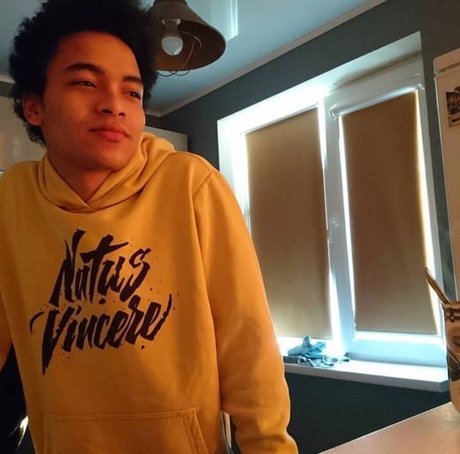 thick milf onlyfans beautiful porn photo