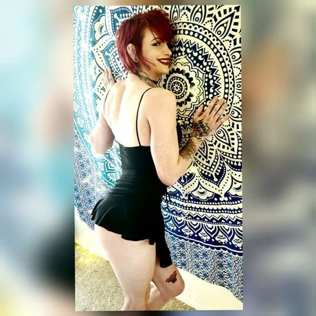 RosieDoll model sex img