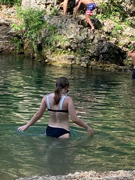 Destiny Montgomery beautiful actress pic