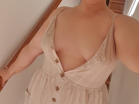 Sierra Skies nude pornstar picture