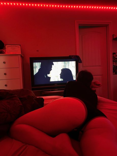 Slayers Club_ nudes actress galleries