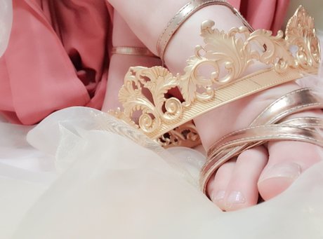 Princess Precious Feet model hot img