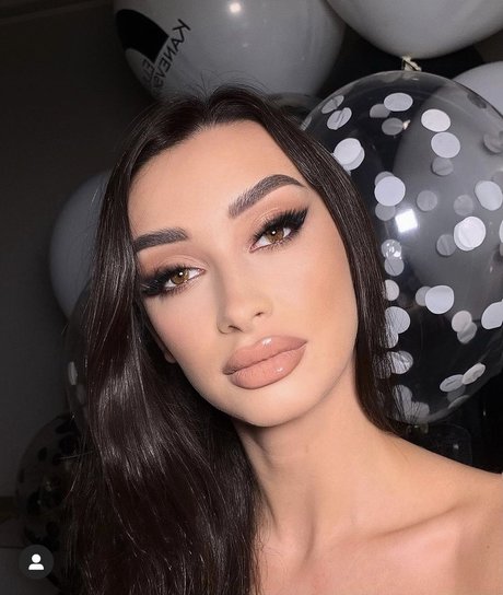 Tetyana model porn pic