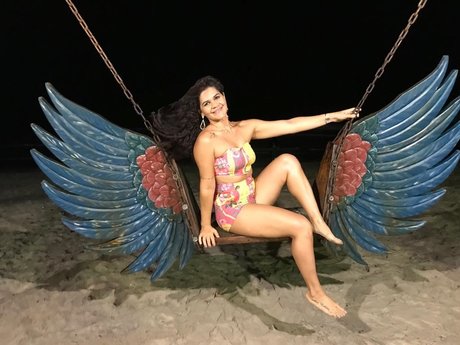 Karine actress photo