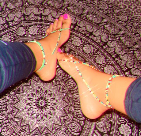 CinnaBunnie pretty star photo