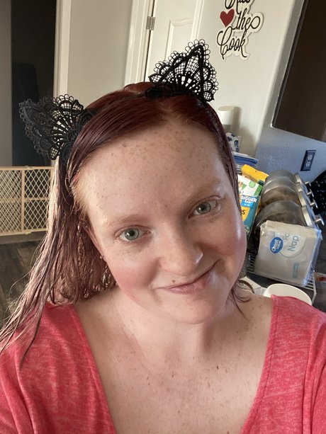 MrsBabyDoll model perfect img