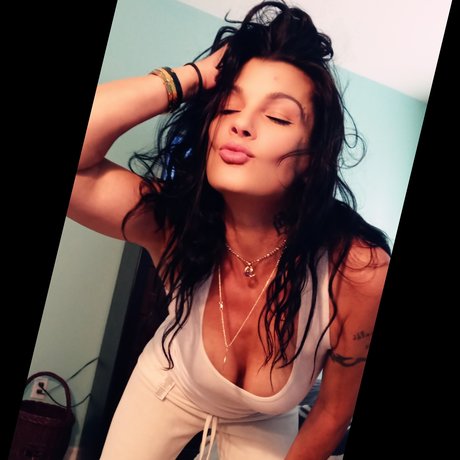 Pretty Pothead pornstar nice images