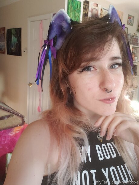 Nyx Foxxe pornstar nudes pics