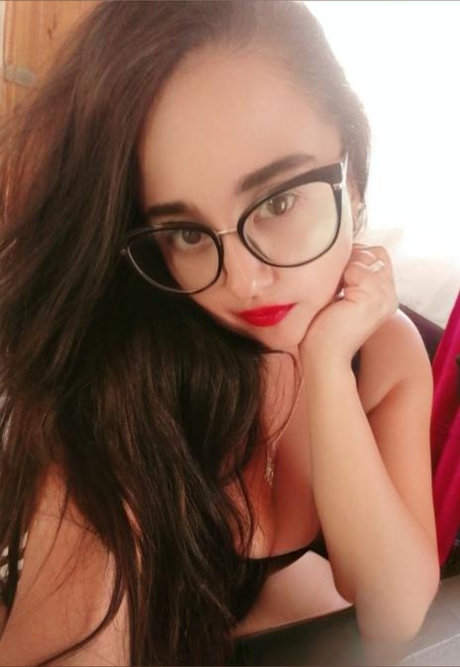 susy MANTUS xxx star photo