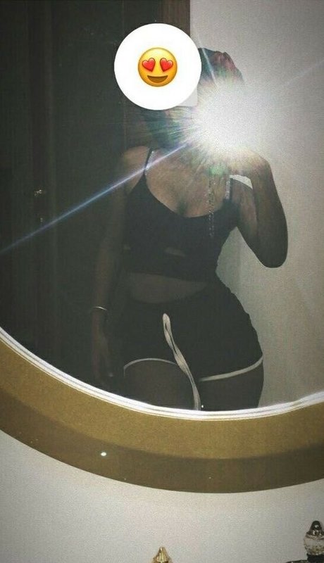 petite slut onlyfans xxx photo