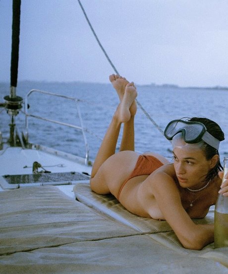 Rachel Samstag model pornographic archive