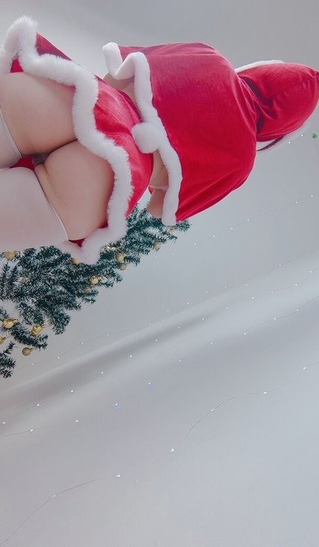 Yurin Neko model hd image