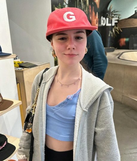 striptease onlyfans hot xxx pictures