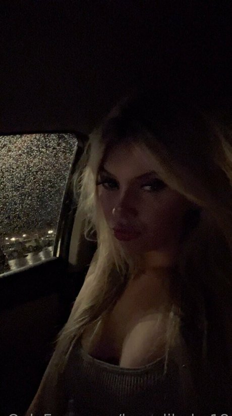 brandibaby18 naked star pic